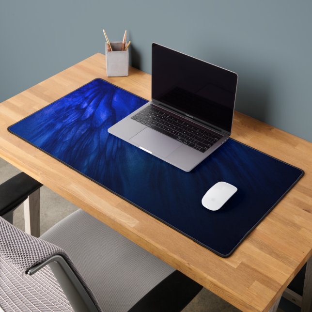 Des ailes mystiques aux plumes bleues profondes (Bureau 2)
