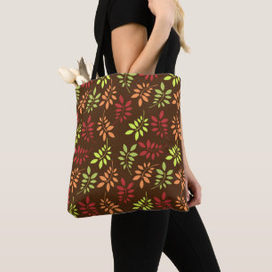 Des feuilles d'automne colorées dans un Sac fourr