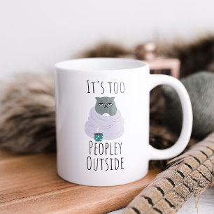 Des gens amusants dehors de la tasse de café