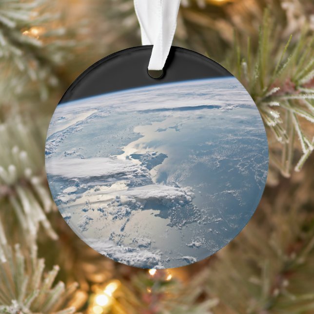 Des Nuages Autour De Sumatra, Indonésie. (Arbre)