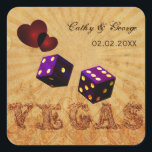dés violets Vintages Vegas préférés autocollants<br><div class="desc">Vegas vintage rustique design avec des dés violets et des coeurs rouges chic shabby,  Vegas mariage favoris stickers,  envelopper étiquettes. Produits correspondants également disponibles.</div>
