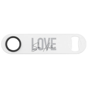 Design moderne, simple, chic, cool Love San Antoni