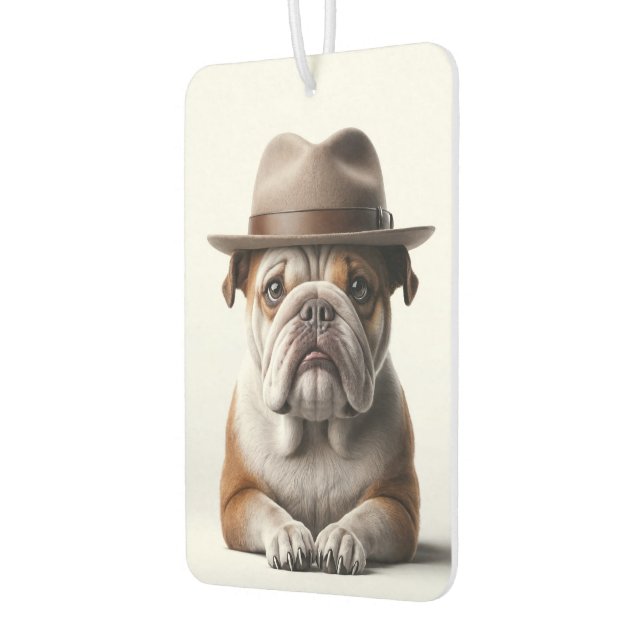 Désodorisant Pour Voiture Bulldog portant une fedora (Gauche)