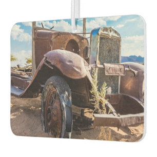 Désodorisant Pour Voiture Voiture ancienne et abandonnée #3 à Solitaire, Nam