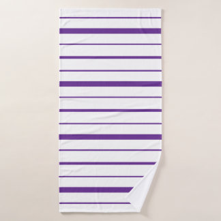 Dessin de rayure violette d'aubergine sur fond bla