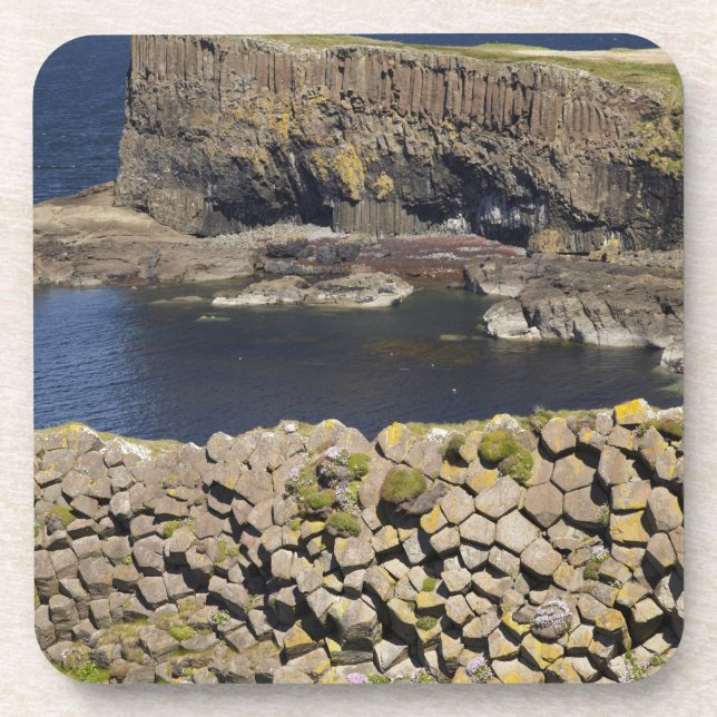 Dessous-de-verre basalte polygonal, Staffa, au large de l'île de Mu (Devant)