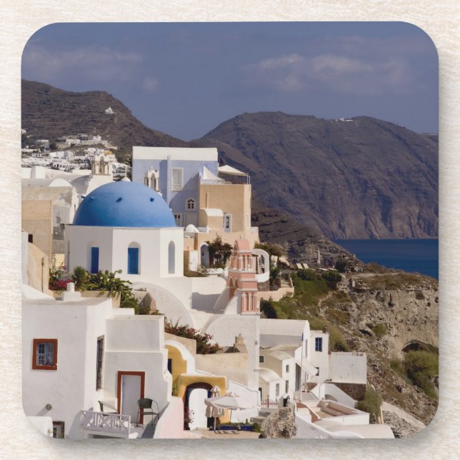 Dessous-de-verre Beau village d'Oia avec des bâtiments blancs (Devant)
