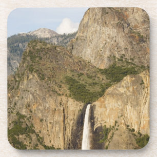 Dessous-de-verre CA, Parc national de Yosemite, chutes Bridalveil