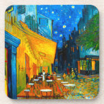 Dessous-de-verre Café Van Gogh Terrasse en soirée<br><div class="desc">Dessous de verre avec peinture à l’huile de Vincent van Gogh Café Terrace at Night (1888). Des étoiles jaunes peignent le ciel bleu nuit au-dessus d'un café en plein air en France. Un merveilleux cadeau pour les amateurs de post-impressionnisme et d'art hollandais.</div>