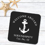 Dessous-de-verre Carré En Papier Ancre de bateau noir personnalisé<br><div class="desc">Des dessous de verre au thème nautique chic et moderne pour les clients de votre bateau qui présentent une illustration blanche d'une ancre sur un arrière - plan noir. Personnalisez le texte "Welcome Aboard" et le nom et l'emplacement de votre bateau dans une élégante typographie blanche.</div>