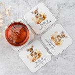 Dessous-de-verre Carré En Papier Baby shower d'automne de cerfs de bois mignon<br><div class="desc">Dessous de verre de baby showers à thème boisé mignons, illustrant l'aquarelle d'un chevreuil/faon entouré de feuilles d'automne dans les tons orange, rouge et jaune. Personnalisez les dessous de verre de baby shower de cerfs de bébés avec le nom de la mère et la date du baby shower. Conçu pour...</div>