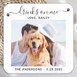 Dessous-de-verre Carré En Papier Boissons Photo Modernes Sur Moi Bar Chien Mariage<br><div class="desc">Bois Sur Moi ! Nos dessous de verre photo pour animaux de compagnie personnalisés sont la façon parfaite de montrer votre amour pour votre ami furieux lors de votre grand jour! Ces dessous de verre mariages sont élégants, modernes et mignons, et ils sont sûrs de faire de votre réception de...</div>