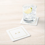 Dessous-de-verre Carré En Papier Cadre Or élégant et Initiales Mariage Faveur<br><div class="desc">Ce design raffiné serait le complément parfait d'un bar mariage ou d'une table à gâteaux. DM avec des demandes pour d'autres couleurs. Merci d'avoir visité mon magasin Zazzle !</div>