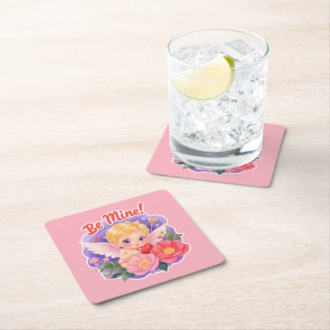 Dessous-de-verre Carré En Papier Cute Valentine's Day Cupid with "Be Mine" (En situation)