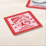 Dessous-de-verre Carré En Papier Enterrement de vie de jeune fille Reine de Coeur<br><div class="desc">Protégez vos tables avec style avec ces dessous de verre Reine de Coeur. Thème rouge et rose parfait pour les enterrements de vie de jeune fille et les célébrations royales.</div>