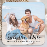 Dessous-de-verre Carré En Papier Fiançailles moderne personnalisé Animaux de compag<br><div class="desc">Ajoutez la touche finale à votre mariage de chien enregistrer les dates avec cette photo personnalisée, et personnalisées 'Mes Humains se marient... Enregistrer la Date' autocollants. Customisez avec votre photo préférée, vos noms et votre date. Ce chien mariage de compagnie enregistrer les autocollants de date sont parfaits pour la fête...</div>