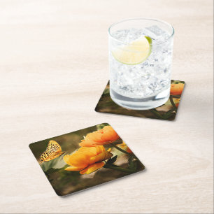 Dessous-de-verre Carré En Papier Fleurs jaunes dorées et papillon