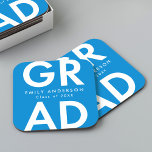 Dessous-de-verre Carré En Papier Gras Grad Blue Grad Graduation Party<br><div class="desc">Dessous de verre de papier de graduation personnalisés avec "Grad" en caractères blancs gras avec un arrière - plan bleu. Personnalisez les dessous de verre de graduation en ajoutant le nom et l'année de graduation du diplômé. Les dessous de verre de remise de diplômes personnalisés sont parfaits pour les fêtes...</div>