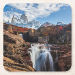 Dessous-de-verre Carré En Papier Les cascades | Fitz Roy Mountain, Argentine<br><div class="desc">Cette photo Getty Images extraordinaire présente l'automne au Fitz Roy Mountain,  El Chalten,  Patagonie,  Argentine.</div>