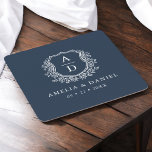 Dessous-de-verre Carré En Papier Marine Bleu Monogramme Mariage Floral Crest Élégan<br><div class="desc">Élevez votre décor mariage avec notre Mariage de Monogramme bleu marine Floral Crest Elégant Dessous de verre Carré en papier. Doté d'un arrière - plan bleu marine, d'une crête florale classique et d'un monogramme personnalisé, ce dessous de verre allie élégance et charme intemporel. Idéal pour les cocktails, les réceptions ou...</div>