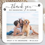 Dessous-de-verre Carré En Papier Merci photo moderne élégant  pour animaux de compa<br><div class="desc">Merci de célébrer mes humains ! Ajoutez la touche finale à votre mariage avec ces dessous de verre de mariage photo personnalisés. Parfait pour votre mariage après la fête et la réception, et comme faveurs de mariage pour vos invités. Customisez ces dessous de verre de mariage de chien photo avec...</div>