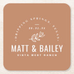 Dessous-de-verre Carré En Papier Monogramme Mariage de fleurs modernes | Terra Cost<br><div class="desc">Personnalisez le modèle avec les noms de la mariée et du marié ou les initiales monographiques. Ajoutez votre date de mariage, le nom de la ville, de l'état ou du lieu ou tout autre texte personnalisé. Ce design rustique moderne de style logotype possède une tige florale simple et une typographie...</div>