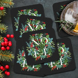 Dessous-de-verre Carré En Papier NOEL Berries Vacances vertes Noir<br><div class="desc">Le mot NOEL parmi les feuilles d'hiver et les baies sur un arrière - plan noir (ou toute couleur),  ces dessous de verre en papier sont élégants pour toute occasion de Noël de vacances. CORRESPONDRE des articles dans notre magasin.</div>