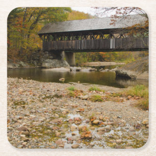 Dessous-de-verre Carré En Papier Pont couvert de Newry sur la rivière en automne