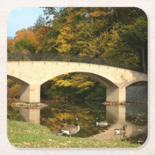 Dessous-de-verre Carré En Papier Pont Rainbow à l'automne au Grove City College