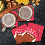 Dessous-de-verre Carré En Papier Red de football américain<br><div class="desc">Les dessous de verre en papier personnalisables comportent un football américain sur rouge et les mots "It's Game Day !" ainsi que votre nom de famille. PLUS de couleurs et articles correspondants dans notre magasin.</div>