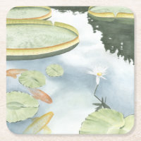 Réflexion de Koi Pond avec poissons et lys