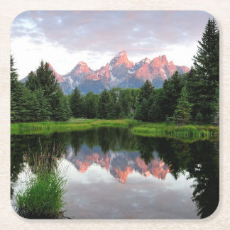 Dessous-de-verre Carré En Papier Réflexions grandes de Teton au-dessus de l'étang