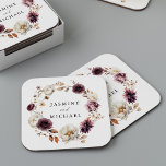 Dessous-de-verre Carré En Papier Rustique Automne Floral Mariage<br><div class="desc">Elégant dessous de verre mariages à fleurs d'automne avec vos noms encerclés par la couronne de fleurs d'aquarelle et le feuillage dans les tons de marsala, bordeaux, violet, ivoire, crème, marron et orange. Les dessous de verre de mariages fleuris d'automne boho sont parfaits pour votre réception de mariage, dîner de...</div>