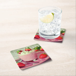 Dessous-de-verre Carré En Papier Scène frappante de dessert aux fraises