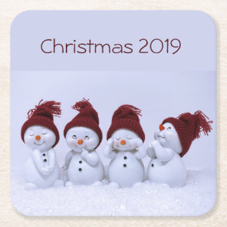Dessous-de-verre Carré En Papier Un quatuor de bonshommes de neige