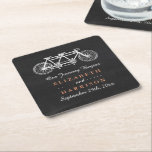 Dessous-de-verre Carré En Papier Vélo Tandem Sur Mariage Chalkboard<br><div class="desc">Ces dessous de verre sont parfaits pour tout couple qui planifie une fête mariage romantique. Le design est composé d'un arrière - plan à effet de tableau de bord branché avec un design de moto en tandem mignon. Le simple modèle peut être personnalisé pour votre événement spécial et ferait l'article...</div>