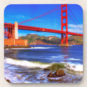 Dessous-de-verre C'est une image de HDR de 3 tirs du Golden Gate