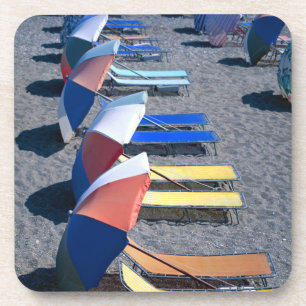 Dessous-de-verre Chaises vides sur la plage