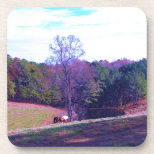 Dessous-de-verre Cheval éloigné dans un champ violet