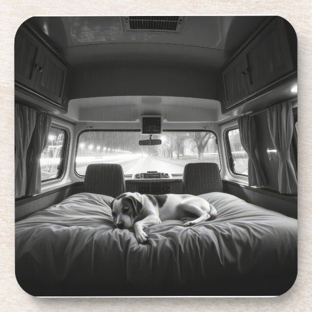 Dessous-de-verre Chien dans le lit d'un camping-car (Devant)