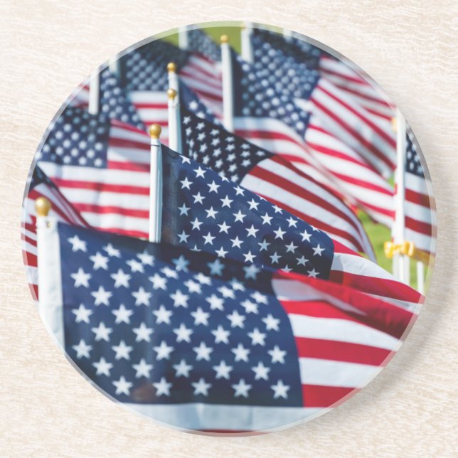 Dessous De Verre En Grès 400 drapeaux flottant fièrement dans un champ (Devant)