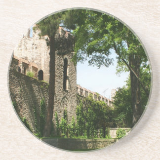 Dessous De Verre En Grès À côté des murs de palais de Topkapi