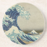 Dessous De Verre En Grès Art asiatique - la grande vague outre de Kanagawa<br><div class="desc">Art asiatique - la grande vague outre de Kanagawa la grande vague outre de Kanagawa (神奈川沖浪裏),  également connu sous le nom de la grande vague ou simplement la vague,  par l'artiste japonais Hokusai d'ukiyo-e. en tant qu'élément de la série de Hokusai trente-six vues du mont Fuji (富嶽三十六景).</div>