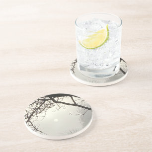 Dessous De Verre En Grès Ciel Blanc Et Soleil Dramatiquement Encadrés D'Arb
