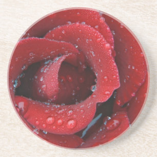 Dessous De Verre En Grès Couvre-tombe recouvert de roses rouges sur le site