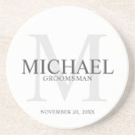 Dessous De Verre En Grès Élégant Groomsmen Personnalisé<br><div class="desc">Ajoutez une touche personnelle à votre mariage grâce à un dessous de verre de toiletteurs personnalisé. Ce dessous de verre présente le nom du marionnettiste personnalisé avec titre et date mariage en gris et monogramme en gris clair comme arrière - plan, dans le style de police serif classique. Parfait aussi...</div>