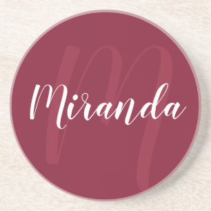 Dessous De Verre En Grès Monogramme et nom personnalisés modernes Burgundy