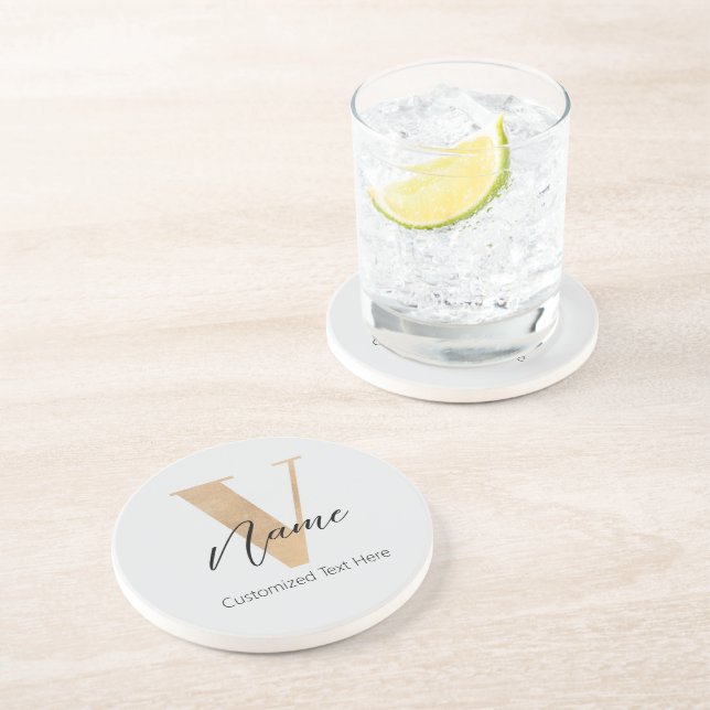 Dessous De Verre En Grès Monogramme Moderne Initiale V & Nom Personnalisé (Côté)