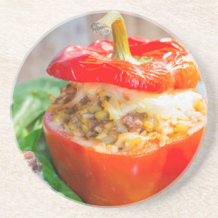 Dessous De Verre En Grès Poivrons farcis au four avec sauce à la viande et