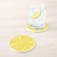 Une tranche de citron jaune